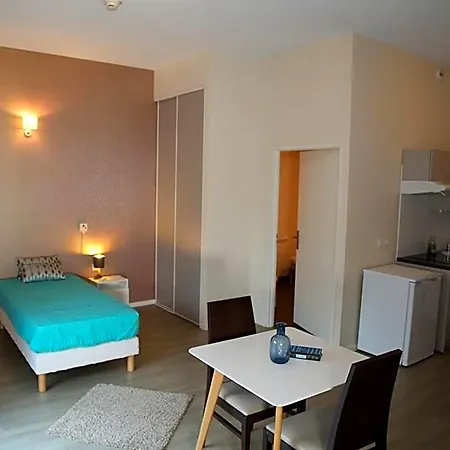 Zenao Hotel