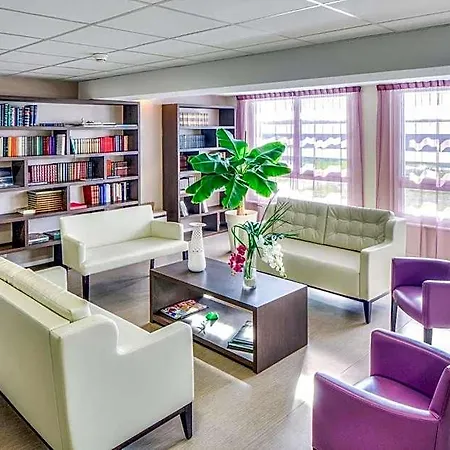 Zenao Hotel 3*